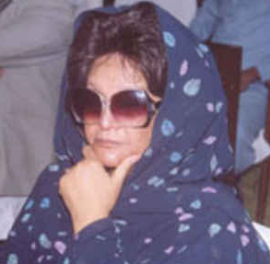 خديجة صفوت