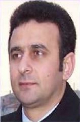 صلاح نيوف