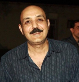 عماد عثمان