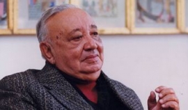 ثروت عكاشة