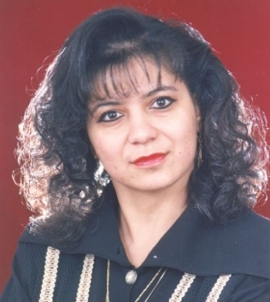 إيناس حسني