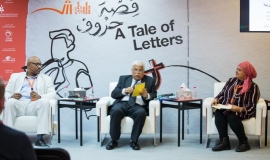 كتاب يقرأون تحولات النص من المكتوب إلى المرئي في &quot;الشارقة للكتاب&quot;