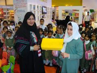 الأنشطة المتنوعة التي ينظمها جناح وزارة الثقافة والشباب وتنمية المجتمع في معرض الشارقة لكتاب الطفل