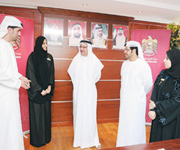 جناح لإصدارات جائزة خليفة التربوية في مكتبة الاتحاد