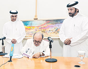 حفلاً تكريمياً للأديب والإعلامي جمعة اللامي، تضمن توقيع كتابيه (كتاب الكائنات) عن الشؤون الثقافية في بغداد 2012 و(ذاكرة المستقبل/ مقابسات الشارقة)، وصدر عن المؤسسة العربية للدراسات والنشر في ،2011