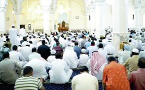 دعت خطبة الجمعة إلى استثمار الوقت في القراءة والتعلم