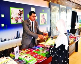 "ديار" تنظم معرض كتاب بخصم 70%