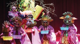 «الكتاب المسحور» .. المعرفة تنير العقول بالحياة السعيدة