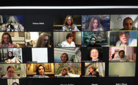 لولوة المنصوري : «قوس السراب» وضعتني بين أدباء الصحراء