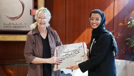 وزارة الثقافة تنظم محاضرة للكاتبة الأميركية ليزلي بجامعة زايد