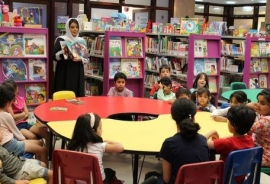 قراءة قصص في «حول العالم» بأبوظبي