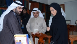 "كلمات لتمكين الأطفال" تهدي 1100 كتاب لمدرسة النور بالكويت