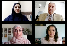 جلسة نقاشية حول الكتابة الأدبية في "التواصل الاجتماعي"