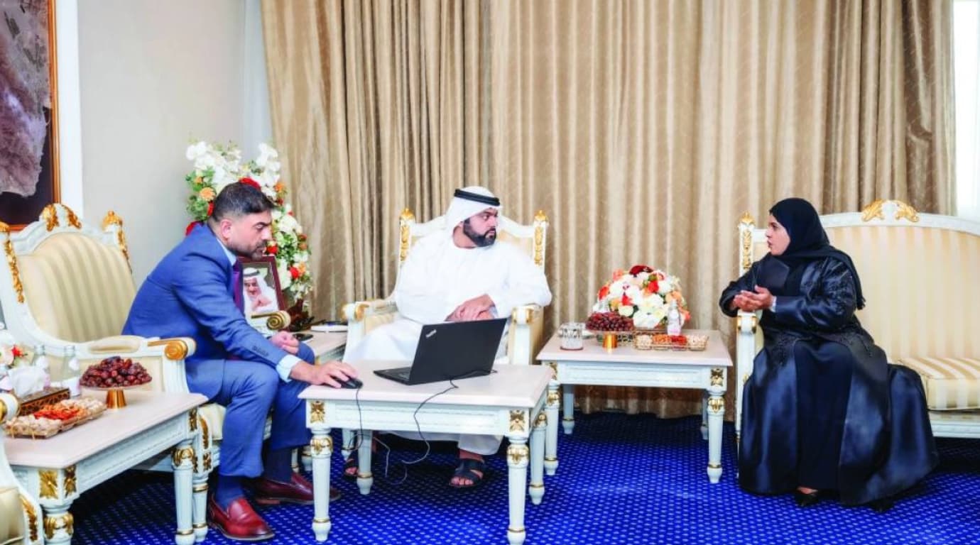 محمد الشرقي يطّلع على نظام «ميديا إنفو» للمكتبات الرقمية والأرشفة