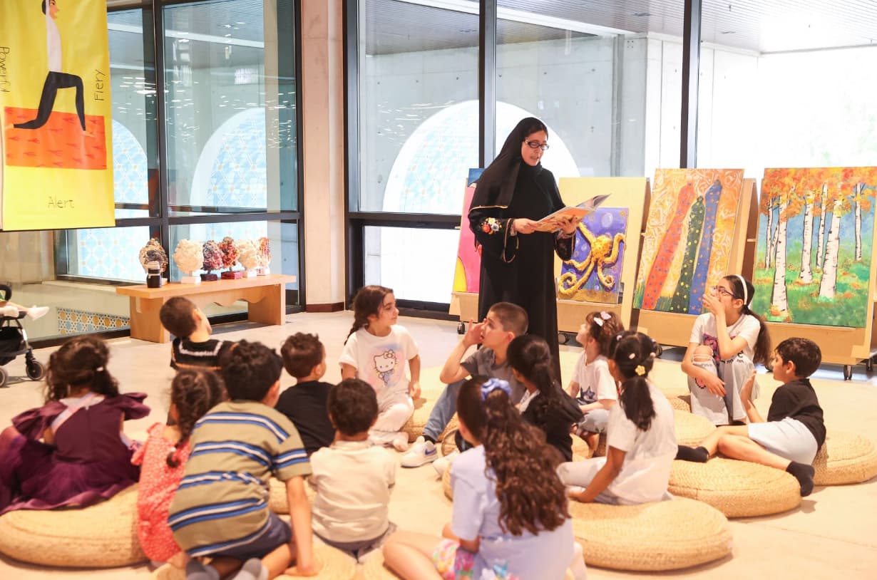 "أبوظبي للغة العربية" يطلق مبادرة "نقرأ للأطفال"