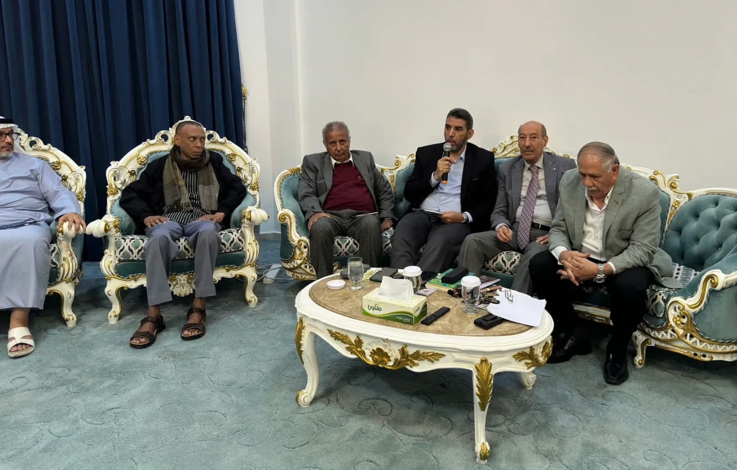 النادي الثقافي العربي بالشارقة يستذكر أدب وحياة الراحل علي الحميري