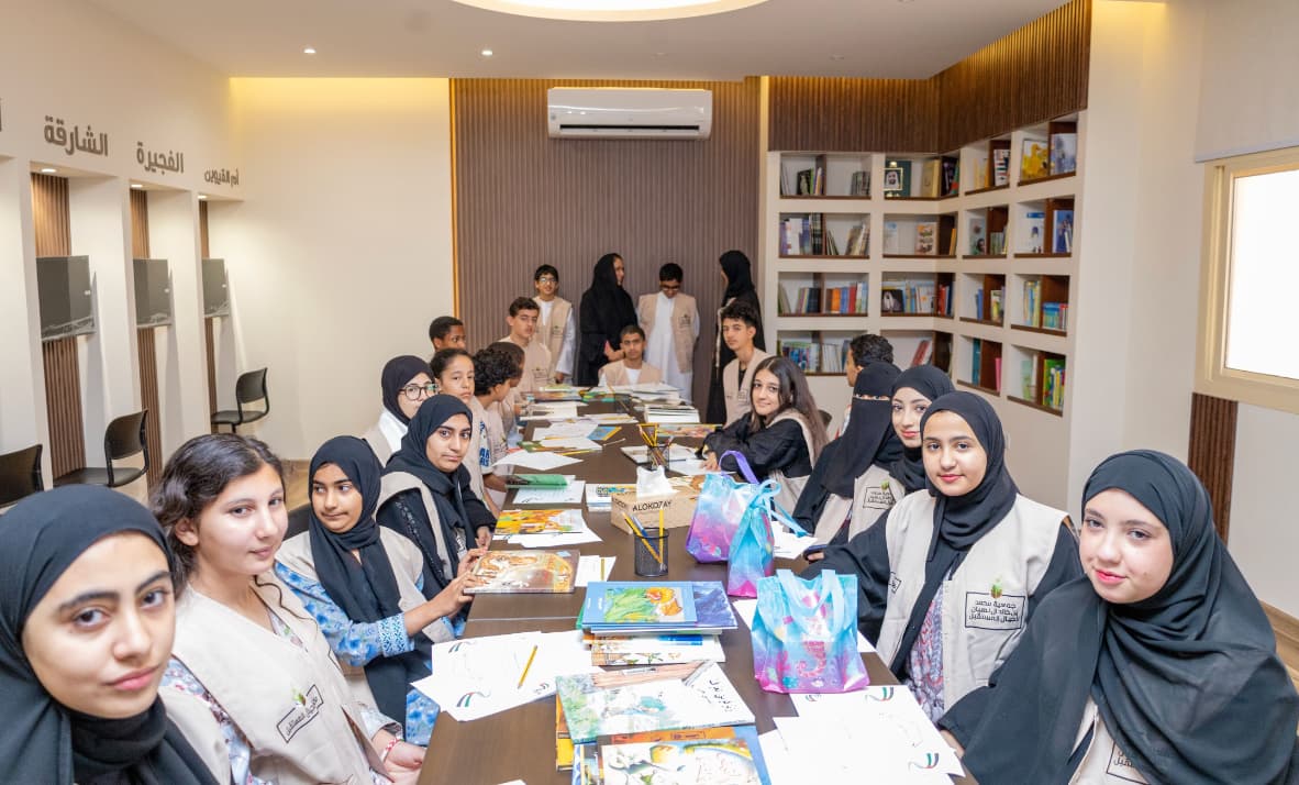 مكتبة أجيال المستقبل بالعين تستضيف فعالية "أجيال تقرأ في حب الوطن"