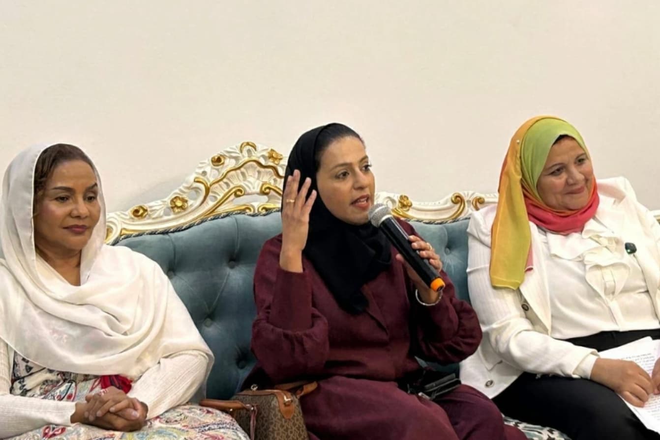 أمسية تناقش رواية «الببغائية» لمريم الشناصي