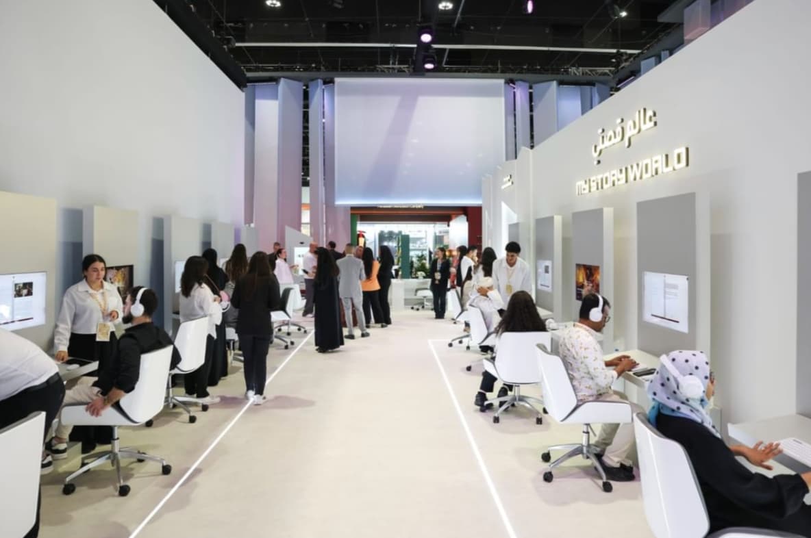 الذكاء الاصطناعي يفتح أبواب الإبداع بـ" معرض أبوظبي للكتاب" عبر"عالم قصتي"