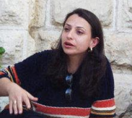 فيولا الراهب