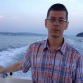 أرتيوم لوكين Artyom Lukin