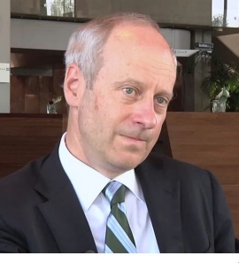 مايكل ساندل