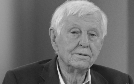 هانز ماغنوس انتسنسبيرغر