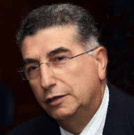 نادر مكانسي