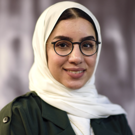 غدير الخنيزي