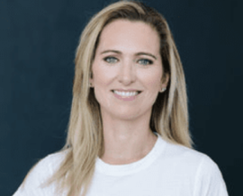 كوليت بار Colette Barr