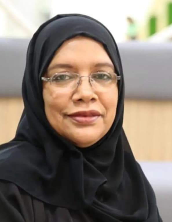 صالحة غابش Sallha Abaid Ghabich