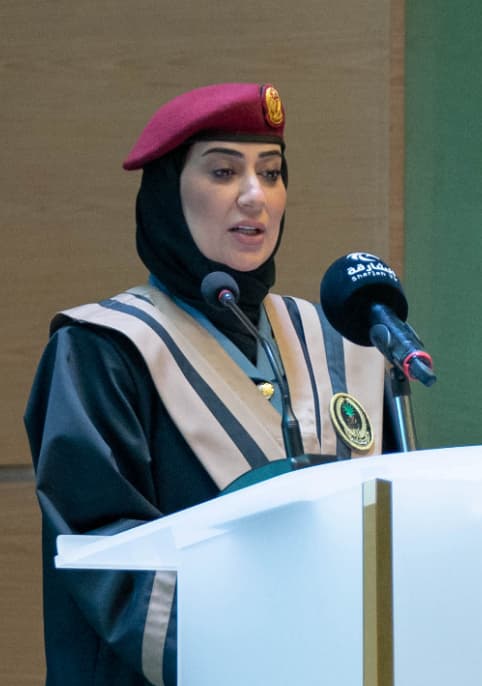 منى علي الحمادي
