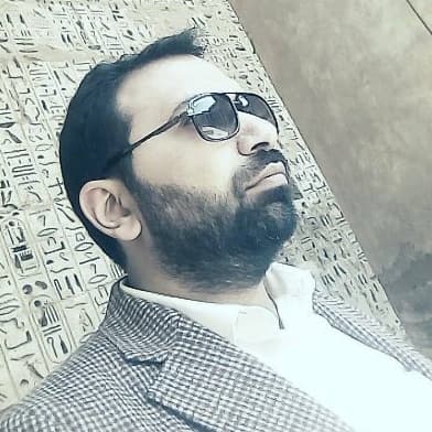 أشرف صالح محمد