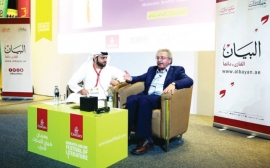 خلال جلستين أدبيتين برعاية «البيان» في مهرجان طيران الإمارات للآداب - نصرالله وخليفة يتحدثان عن السرد وعلاقته بالزمان والمكان