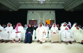 المكتبة الأكبر عربياً، باستثمار يبلغ المليار درهم، وبمساحات تتجاوز المليون قدم مربع، وبإجمالي كتب يبلغ 4,5 ملايين كتاب، وبعدد مستفيدين متوقعين سنوياً يبلغ 42 مليون مستفيد