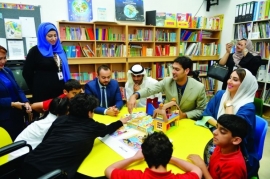 جلسة قرائية لطلبة مركز راشد للمعاقين