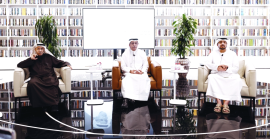 أحمد راشد ثاني «كلمة كتبت لتبقى»