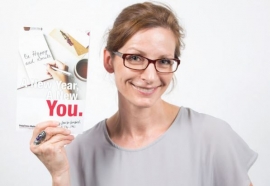 باحثة تستلهم من الإمارات 52 تقنية للسعادة