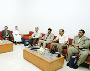 وفداً من اتحاد كتاب وأدباء العراق