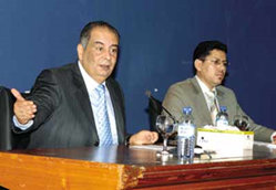 محاضرة للدكتور يوسف زيدان مدير مركز المخطوطات بمكتبة الاسكندرية تحت عنوان “التراث العربي في ظل الطفرة التكنولوجية”