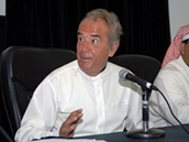 اصبوحة حوارية استضاف فيها القاص والشاعر الإسباني خوان خوسيه سواريث