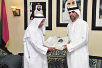 بدء تزويد 80 مدرسة حكومية في الدولة بمكتبات خاصة بواقع عشر مدارس في كل منطقة تعليمية، وتحمل كل منها 300 عنوان