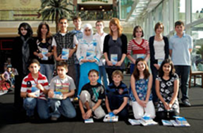 احتفل 22 من تلاميذ المدارس في الإمارات بنشر كتاب " البحر" الذي شاركوا في تأليفه