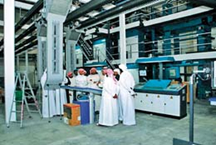 اتفاقية تفاهم مع المؤسسة المتحدة للطباعة والنشر لوضع نواة لأول أكاديمية للطباعة في الدولة وتدريس مساق في مجال/ الطباعة والنشر/ ومنح  شهادة إنجاز في هذا التخصص