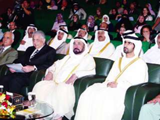 انطلقت فعاليات ملتقى البحث العلمي السادس الذي تعقده كلية الدراسات العليا والبحث العلمي بجامعة الشارقة لهذا العام تحت شعار (البحث العلمي: تنمية وتطور)،