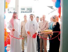 معرض الكتاب السنوي الثامن في كلية الدراسات الإسلامية والعربية بدبي تحت شعار (خير جليس)،