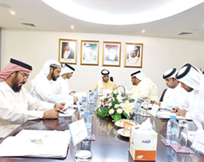 وجه الشيخ عبدالعزيز بن حميد النعيمي رئيس مركز وثائق عجمان بتفعيل المركز الذي أنشئ بموجب المرسوم الأميري رقم 7 لسنة 2007