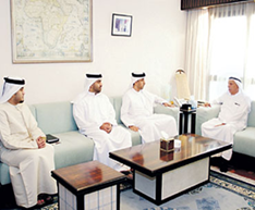 استقبل جمعة الماجد رئيس مركز جمعة الماجد للثقافة والتراث وفد مركز الشارقة للوثائق والبحوث