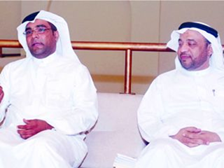 الندوة الخاصة بالعلاقة بين الكاتب والمؤلف