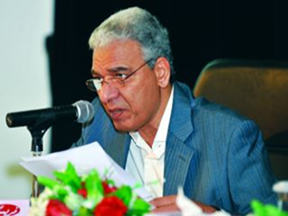 أمسية تكريمية للشاعر والمترجم المصري محمد عيد إبراهيم بمناسبة انتهاء عمله في وزارة الثقافة والإعلام وتنمية المجتمع في الدولة